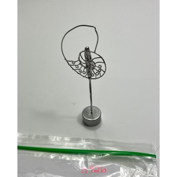 Handcrafted Nautilus Shell Wire Sculpture With Stand A426 - Picture 6 of 6